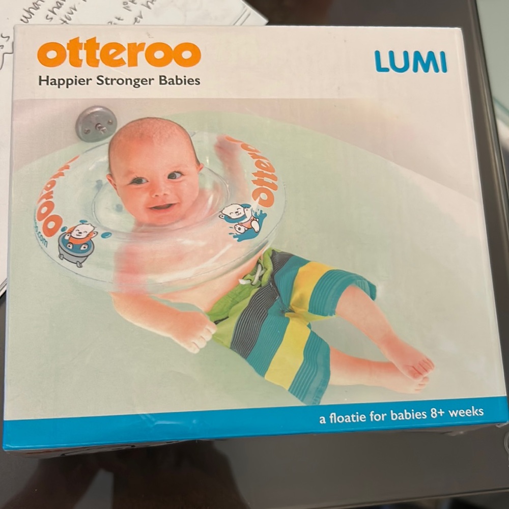 Otteroo baby floatie